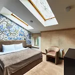 מלון Shato Luxe אודסה