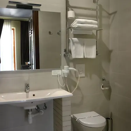 Shato Luxe Hotel