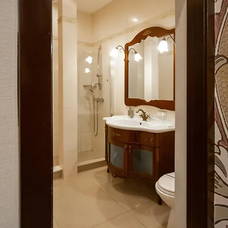 Shato Luxe Hotel 3*