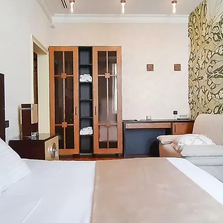 Shato Luxe מלון אודסה