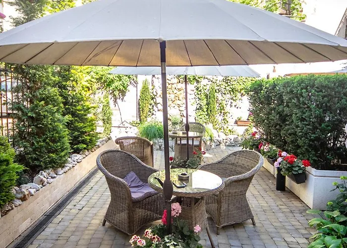 Shato Luxe Hotell 3*