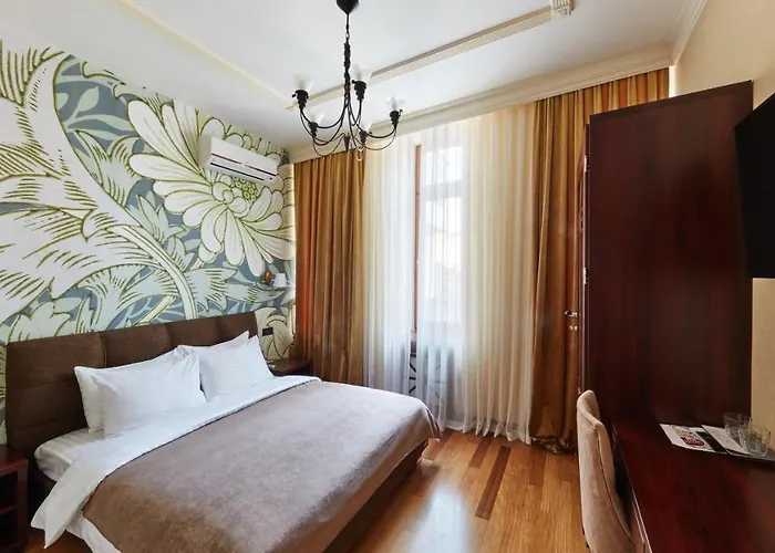 Shato Luxe Otel Odessa