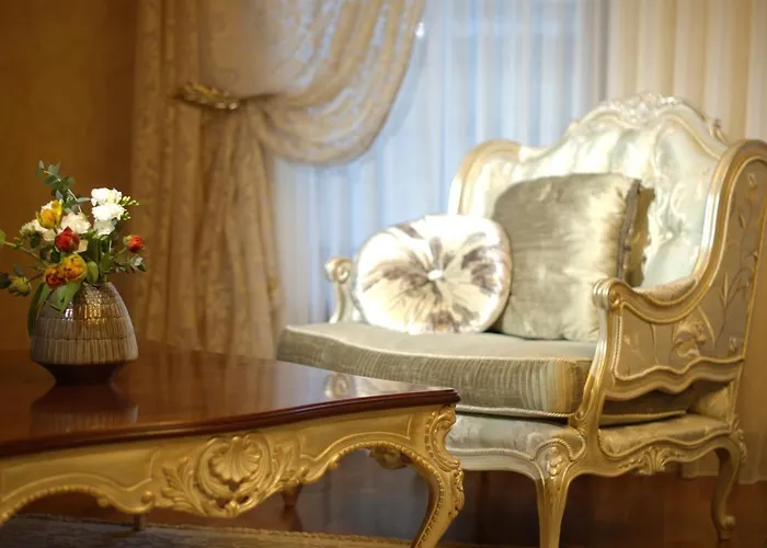 Shato Luxe Hotel Odessa